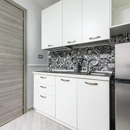 Appartamento Modern Flat In The Heart Of Naples Near Man Esterno foto